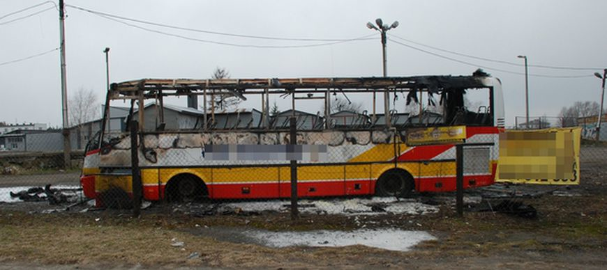 Palił się autobus w Krośnie [ZDJĘCIA]