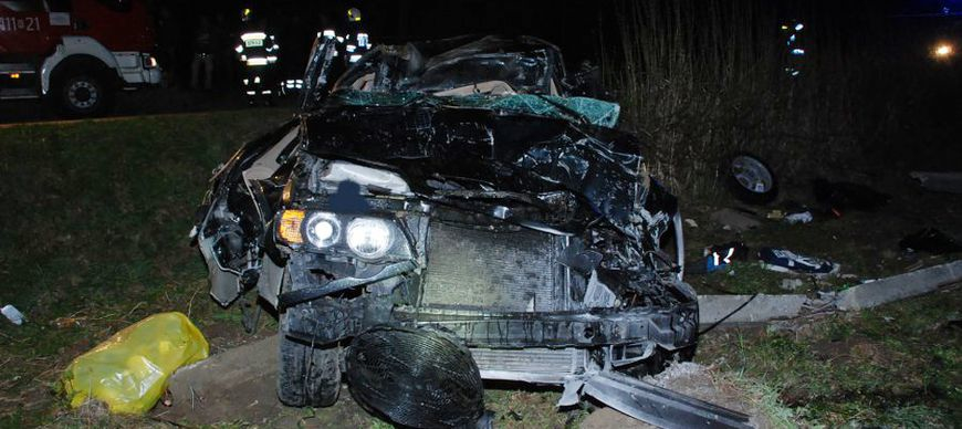 Tragiczny wypadek w Przysietnicy. Nie żyje 25-letni kierowca [ZDJĘCIA]
