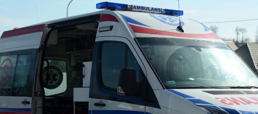 Tragiczny wypadek w Jasionowie. Nie żyje kierowca opla