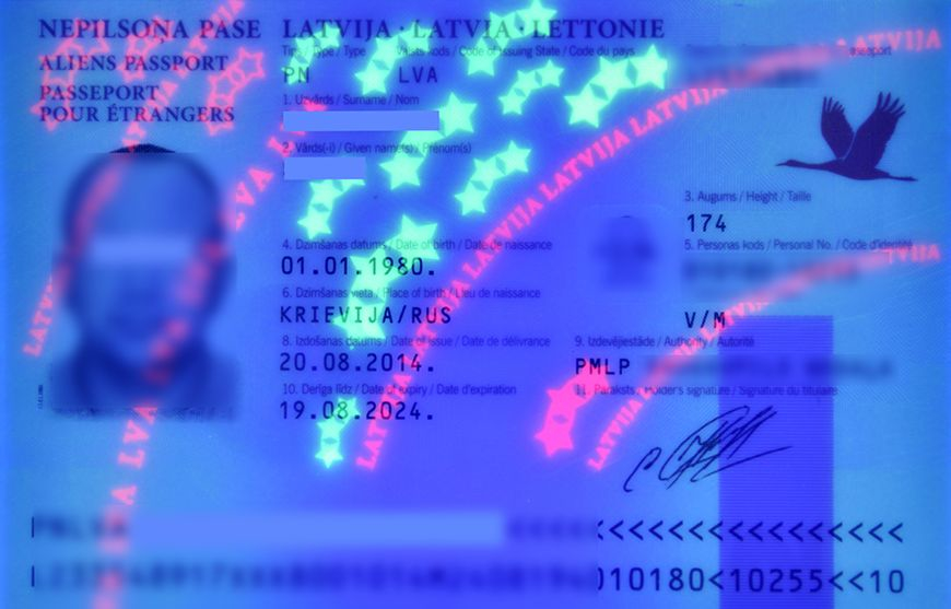 Obywatel Ukrainy udawał Łotysza – do kontroli granicznej przedstawił przerobiony paszport biometryczny