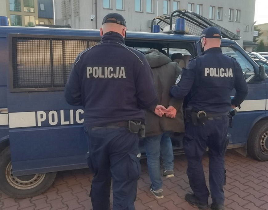 Policjanci odzyskali volkswagena utraconego w wyniku oszustwa