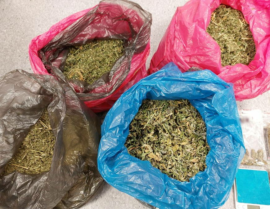 35-latek aresztowany za posiadanie blisko 3,5 kg narkotyków